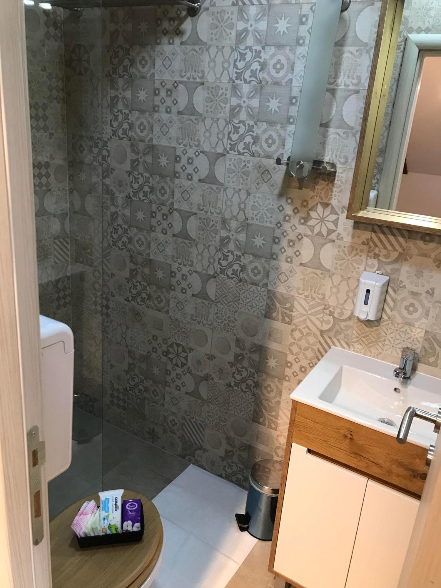 Apartments Pkt Delux Ni 외부 사진